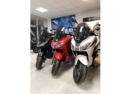 APRILIA SXR 50 neuf 0KM Garantie 48 Mois 