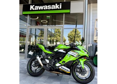 KAWASAKI Zx-4rr