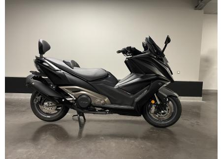 KYMCO AK 550