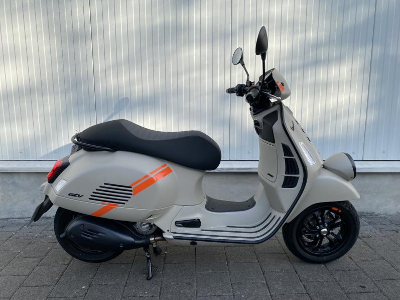 VESPA GTV 300